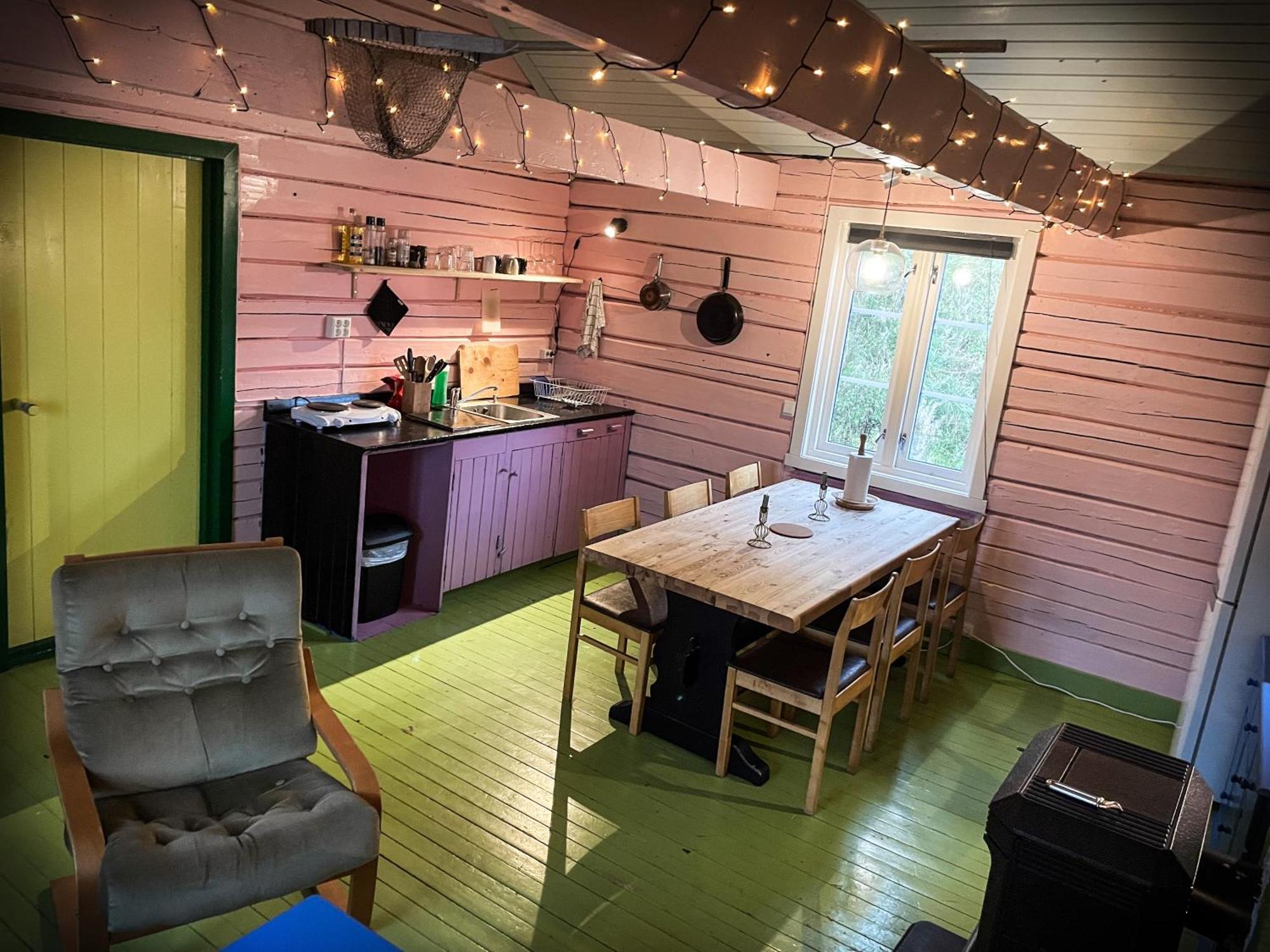 Lofoten Hostel Ballstad - Rorbua  God stemning  - Good Wibe Cabin Exterior foto